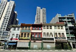 River Valley Road (D10), Retail #568462981